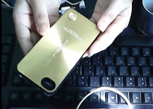 Mi-Pow MACA Colour 2200mAh  Rechargeable Power Case for iPhone 4/4S Unboxing&nbsp;Video/Review